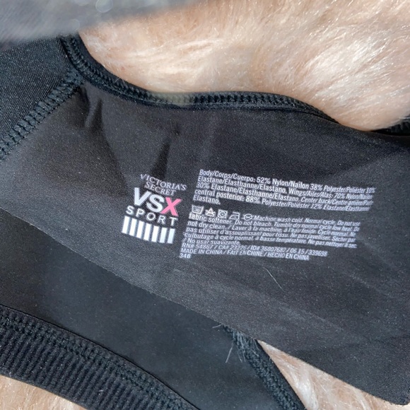 NWOT VS Sportsbra - Picture 4 of 4